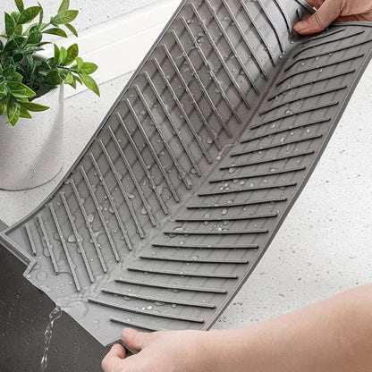 Silicone Dish Drying Mat – Draining Countertop Mat