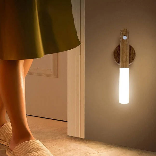 Plug-In Motion Sensor Night Light – Automatic LED Hallway Light