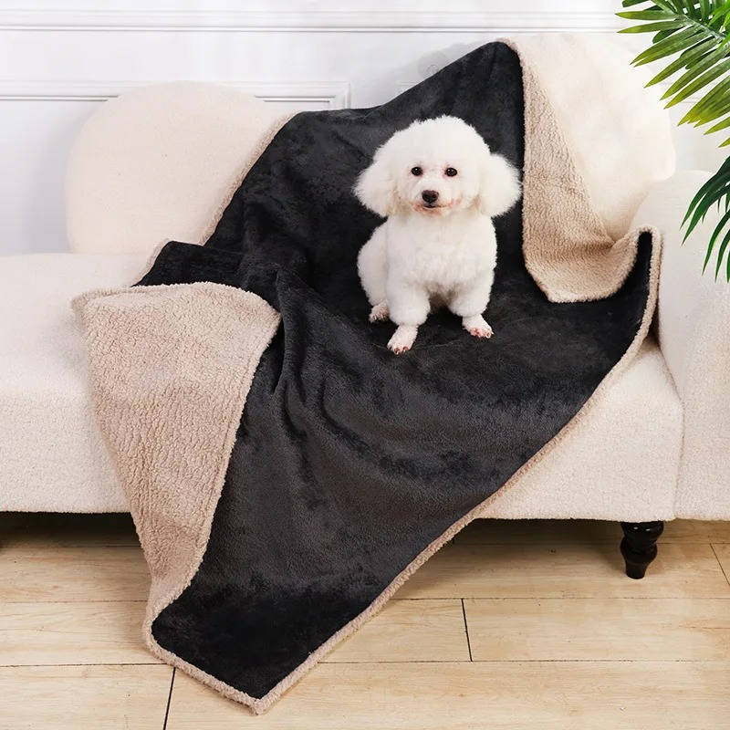 Soft Dog Blanket – Cozy Fleece Throw for Beds, Couches and Crates