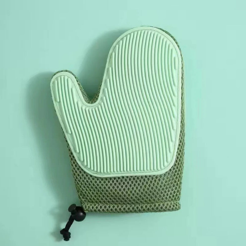 Cat Grooming Glove – Gentle De-Shedding Mitt