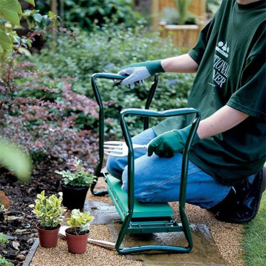 Garden Kneeler and Seat – Foldable Gardening Bench