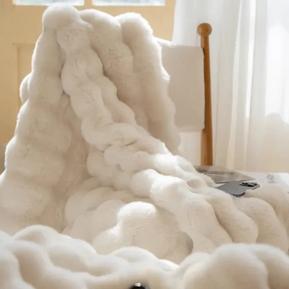 Faux Fur Throw Blanket – Soft Plush Blanket for Couch and Bed